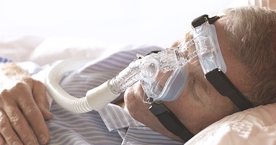 Pacient con apnea del sueno y en tratamiento con CPAP